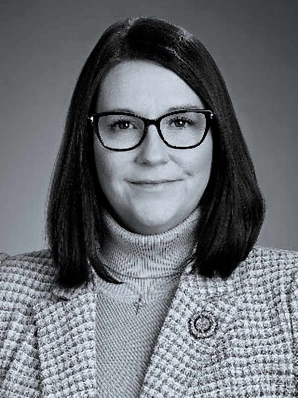 Portrait of Glenneda Zuiderveld